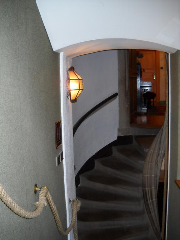 Hotel Gilg Mittelbergheim Buitenkant foto